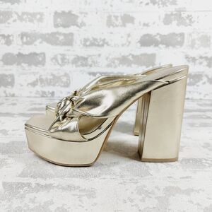 New Open Edit Kaia Gold Metallic Knot Platform Sandal M471